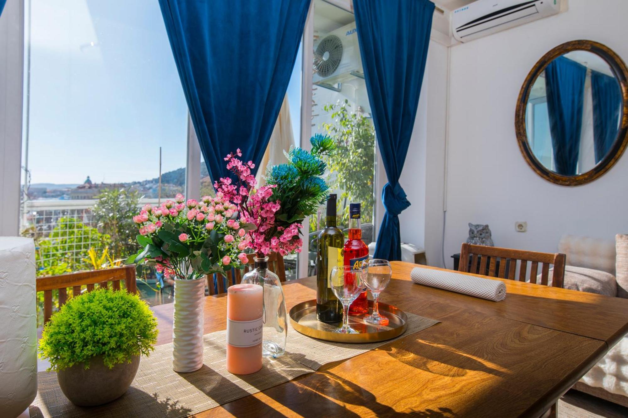 Split Sea View Centar Xxl Apartment Exterior photo