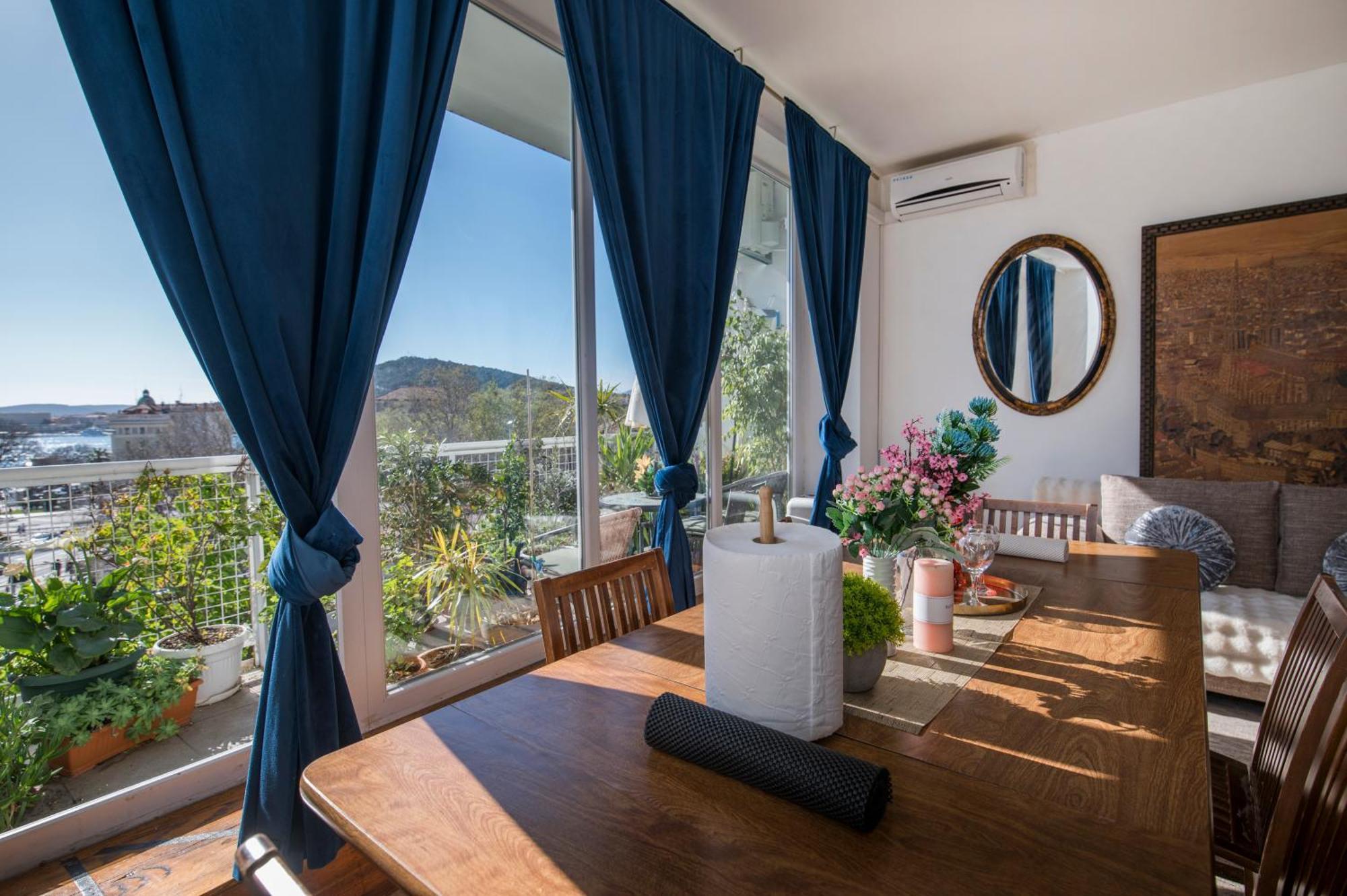 Split Sea View Centar Xxl Apartment Exterior photo